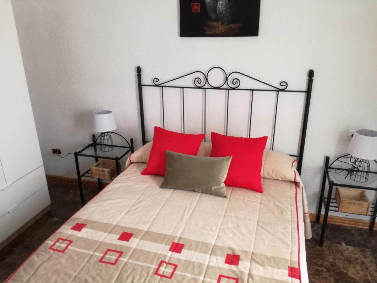 Ferienwohnung Alojamiento Romina Villanueva Del Arzobispo Exterior foto
