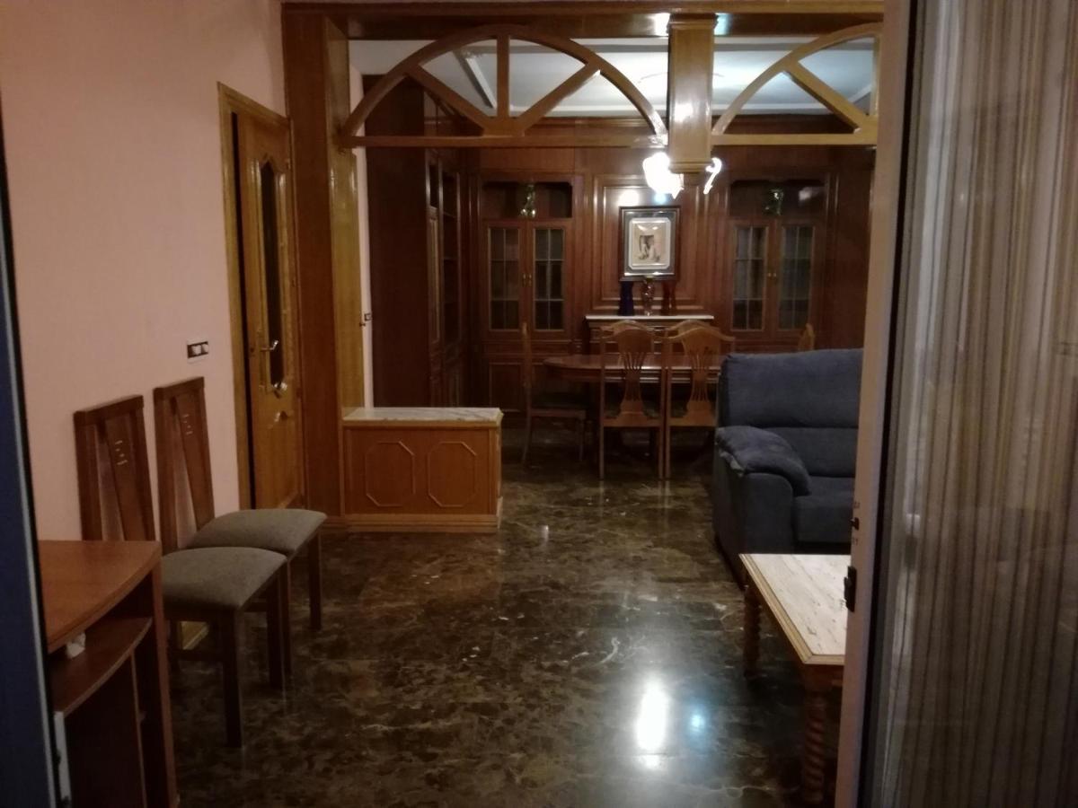 Ferienwohnung Alojamiento Romina Villanueva Del Arzobispo Exterior foto