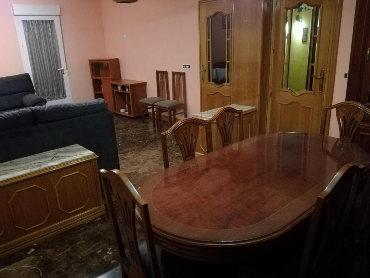 Ferienwohnung Alojamiento Romina Villanueva Del Arzobispo Exterior foto