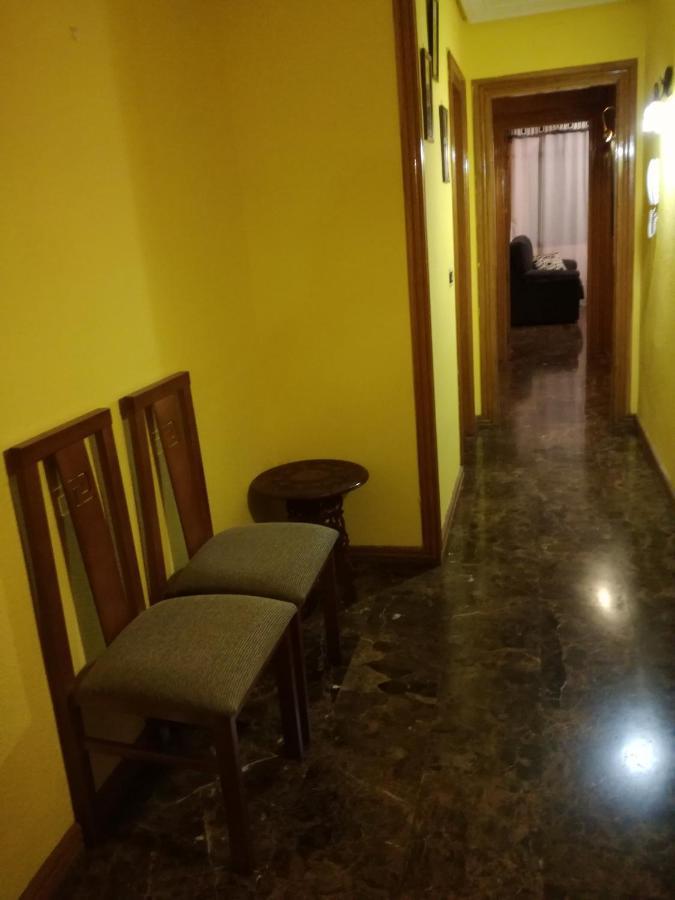 Ferienwohnung Alojamiento Romina Villanueva Del Arzobispo Exterior foto